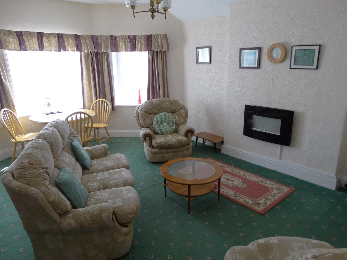 Beachmount Holiday Apartments Рос-он-Си Экстерьер фото